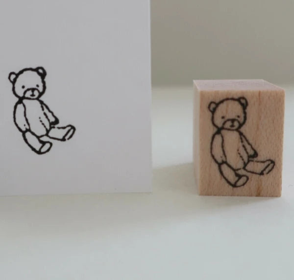 TONIKAKU HOKKAIDO x MA7 Stamp: Sitting Little Bear