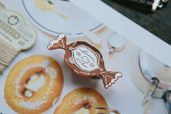 OURS Metal Pin: Lemon Cake